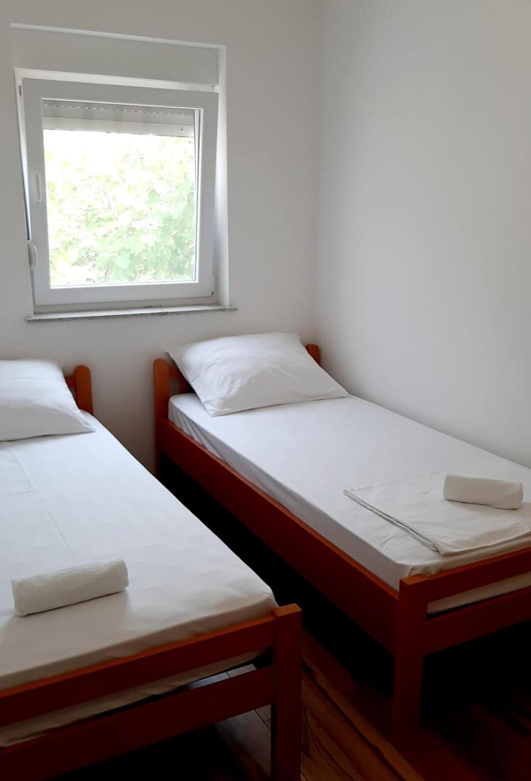 Apartments Maretic Mandre Δωμάτιο φωτογραφία