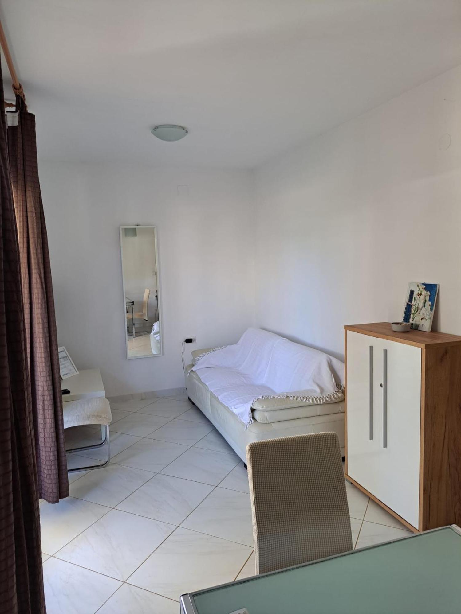 Apartments Maretic Mandre Εξωτερικό φωτογραφία