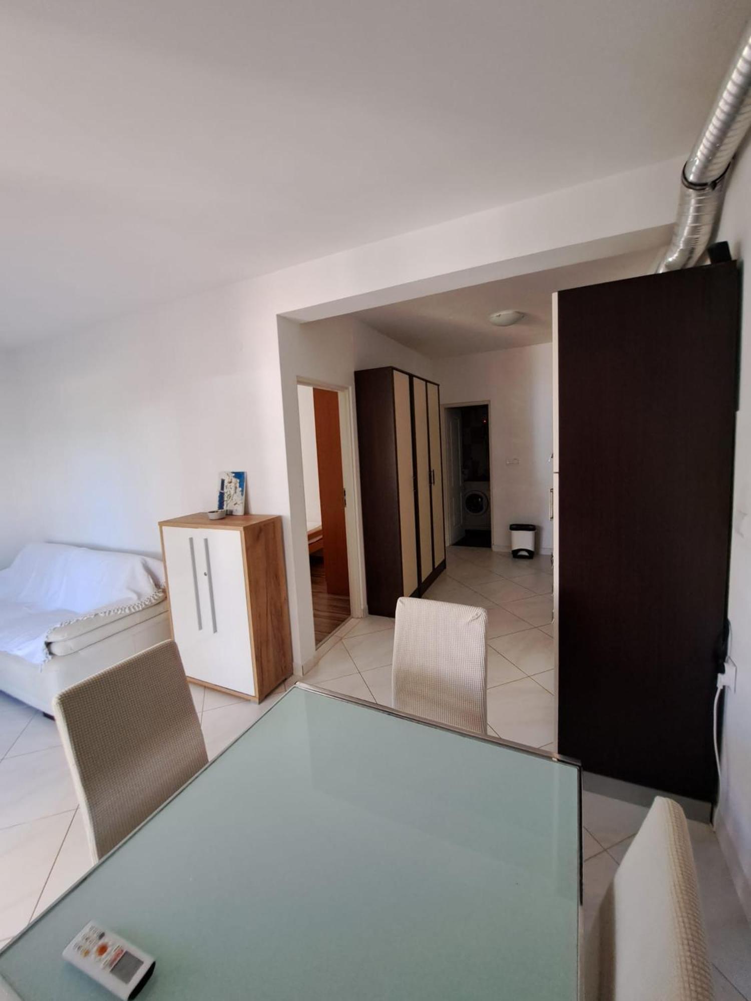 Apartments Maretic Mandre Εξωτερικό φωτογραφία
